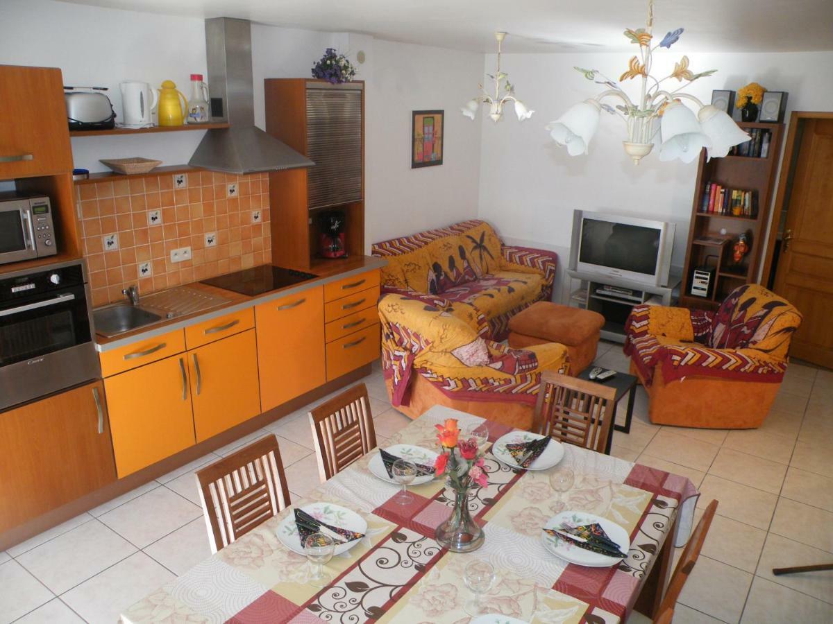 Villa Liamone แซโกน ภายนอก รูปภาพ